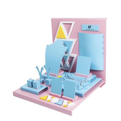 New launched  Popular Fairy Design Elegant Handmade Customised Acrylic Leatherette Fine Jewelry Display Set