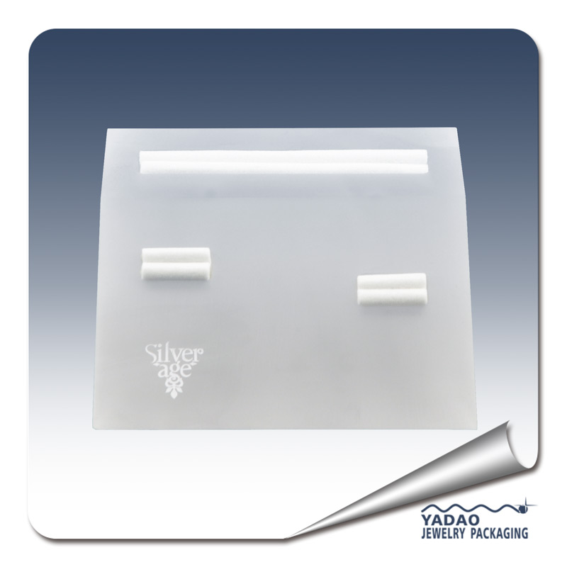 High quality Popular matte acrylic slotted wedding ring display stand with logo for jewelry store