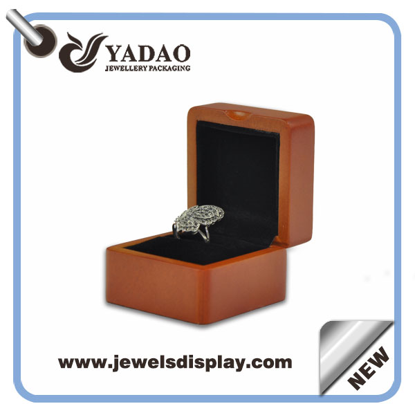 Promotional Gift and Ring Jewelry Boxes High light Lacquered Wood Box for Ring and Jewellery packaging Products Supplier
