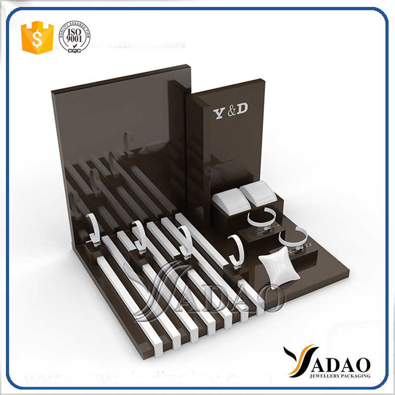 Special design, cute, good experience in the MOQ with mdf handmade lacquer finish jewelry Bangle\/Bracelet\/Watch the \\ \\