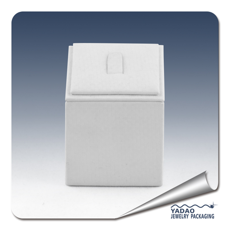 Λευκό PU δερμάτινο δαχτυλίδι εκθετηρίων