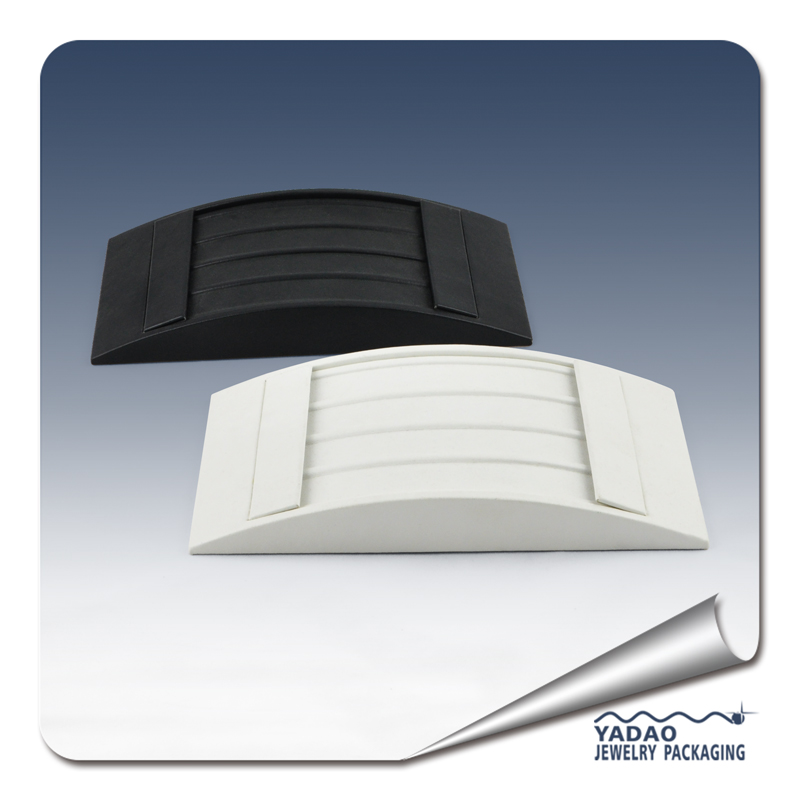 Wholesales new black & white pu leather jewelry display trays for you display jewelry