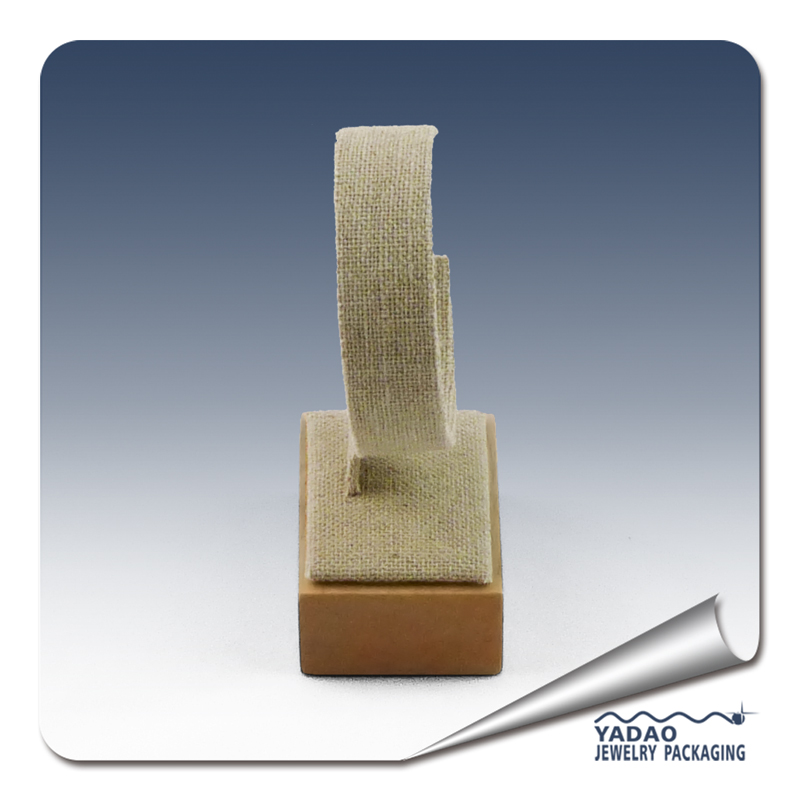 Bois affichage de bracelet porte-bracelet de stand pour l'affichage de bracelet