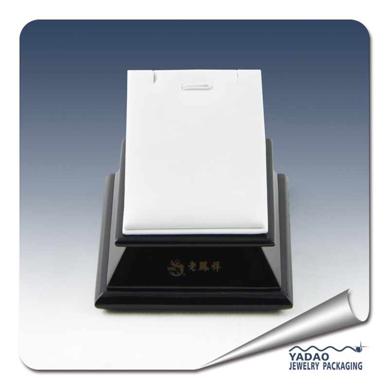 Wooden lacquer base logo printed manufacture in China wholesale pendant jewelry display stand