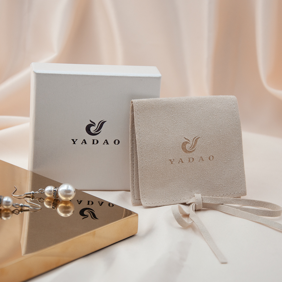 Yadao topsale jewelry packaging customized drawer paper box with a microfiber pouch insert with brand logo for free