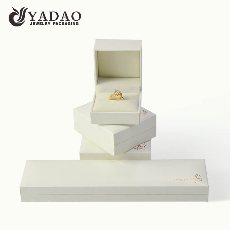 customize plastic jewelry packaging box ring/earring/pendant/bangle/bracelet box gift packing 