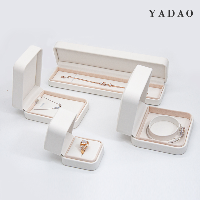 high quality jewelry box pu leather jewelry packaging box ring earring bracelet bangle pillow box 