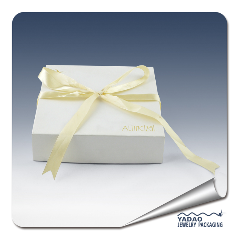 коробка ювелирных изделий бумаги с лентой складывания из бумаги украшений поле