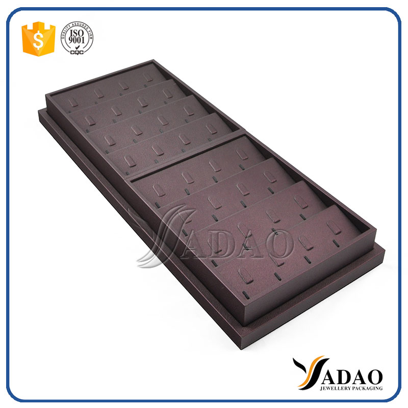 μακρύς υψηλής ποιότητας χονδρικός δίσκος επίδειξης δερμάτινων δαχτυλιδιών MDF για έπιπλα κοσμημάτων από την Yadao