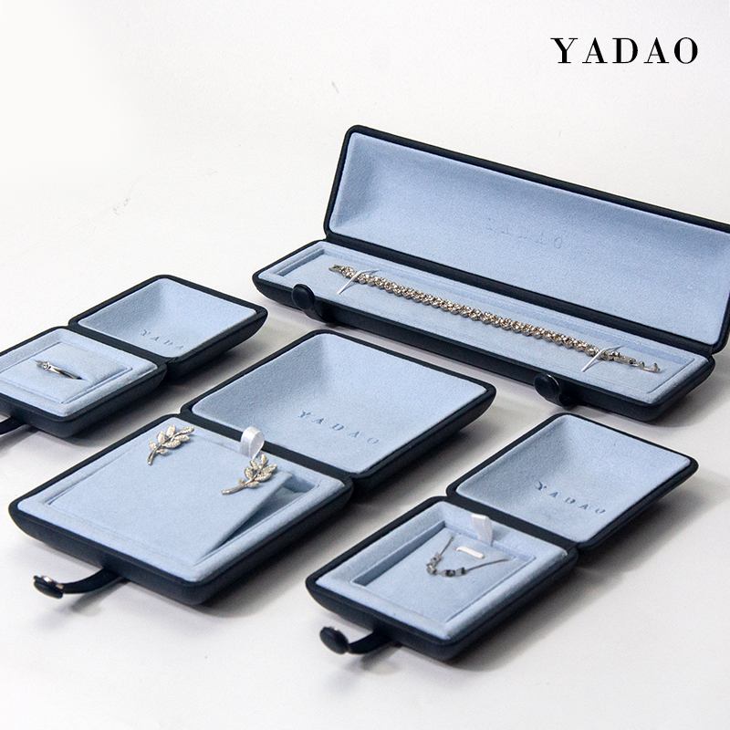 new arrival jewelry packaging box in popular bule color finished with customized logo for free in unique design