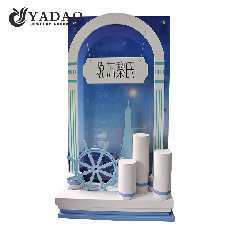 new quarter newest wholesale wide cusstomized favorable price top quality mdf lacquer,leather jewelry display prop