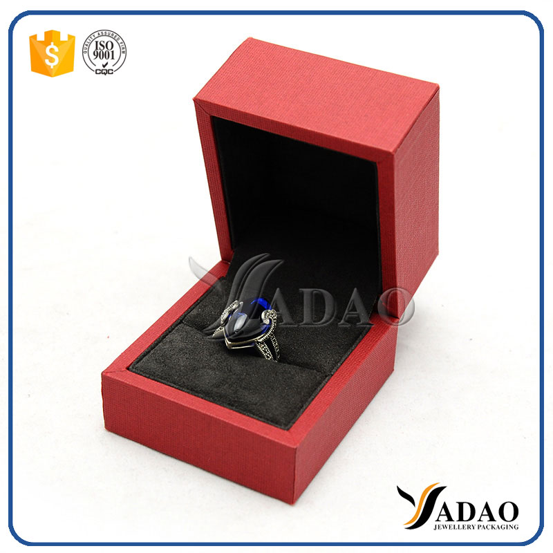 red color pu paper cover plastic jewelry packaging box ring pendant bangle bracelet packaging box jewelry plastic box high quality with thicker border