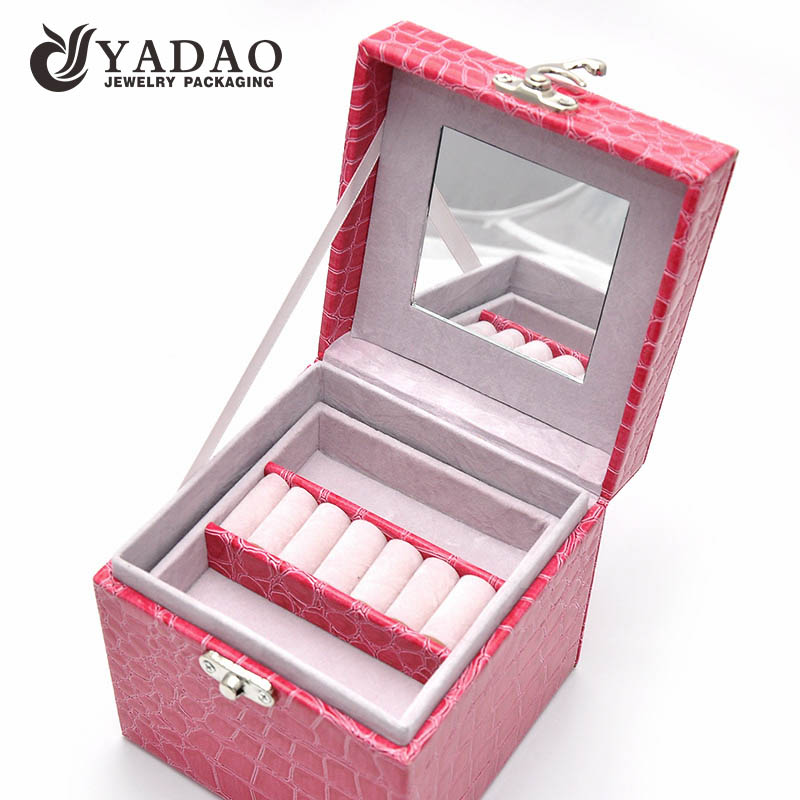 stock wholesale beautiful custom lowest MOQ, OEM leather dressing case, jewels case from china