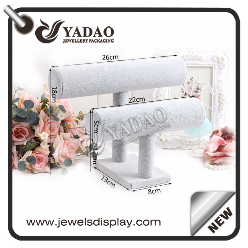 wholesale adorble window counter customize size color luxury soft material bracelet/watch displays stands/holder