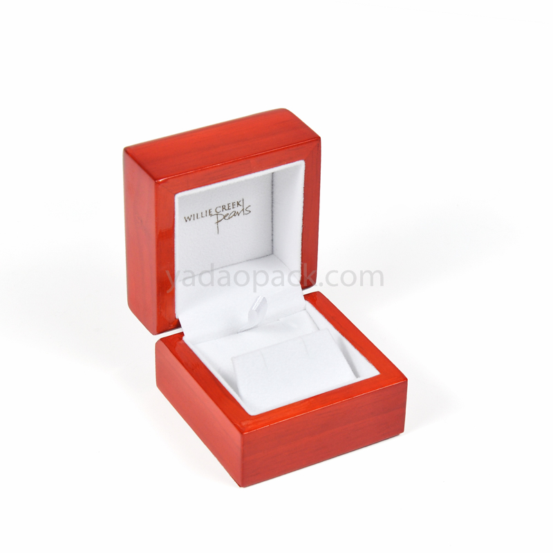 wood box for earrings