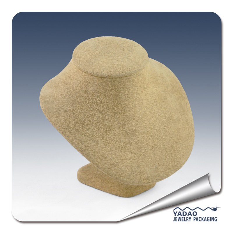 Chinese manufacturer of brown suede wooden necklace display jewelry holder with compatitive price