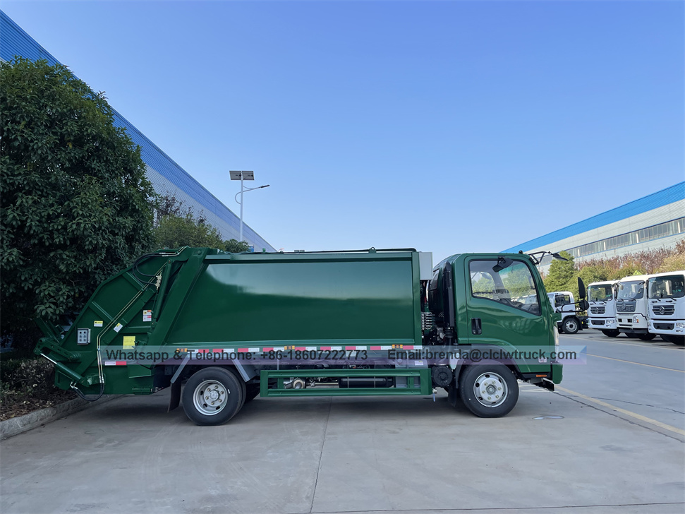 Camion de compacteur à ordures de 5cbm avec châssis Japon Isuzu Compacteur Camion à ordures Vente chaude
