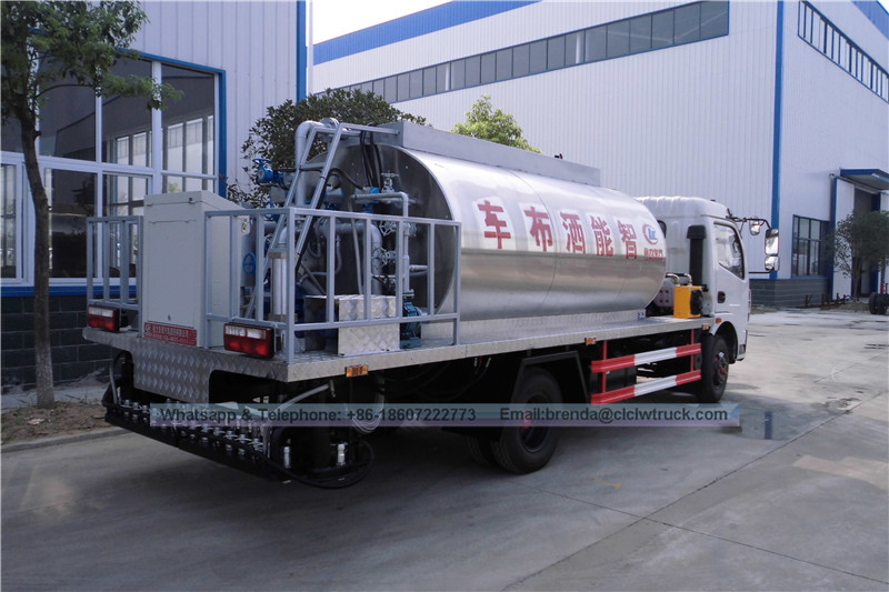ผู้ผลิตรถบรรทุกสเปรย์แอสฟัลต์จีนผู้ผลิต DFAC Asphalt Road Road ผู้ผลิต 6000L Bitumen Sprayer China ผู้ผลิต