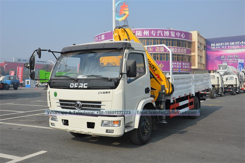 Chine Folding Grue Fournisseur, sur camion pliant constructeur grue En Chine, 4000kgs Camion-grue Fabricant Chine