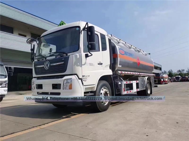 Dongfeng Kingrun 4 * 2 12000L-20000L Tank Truck, Camion de carburant