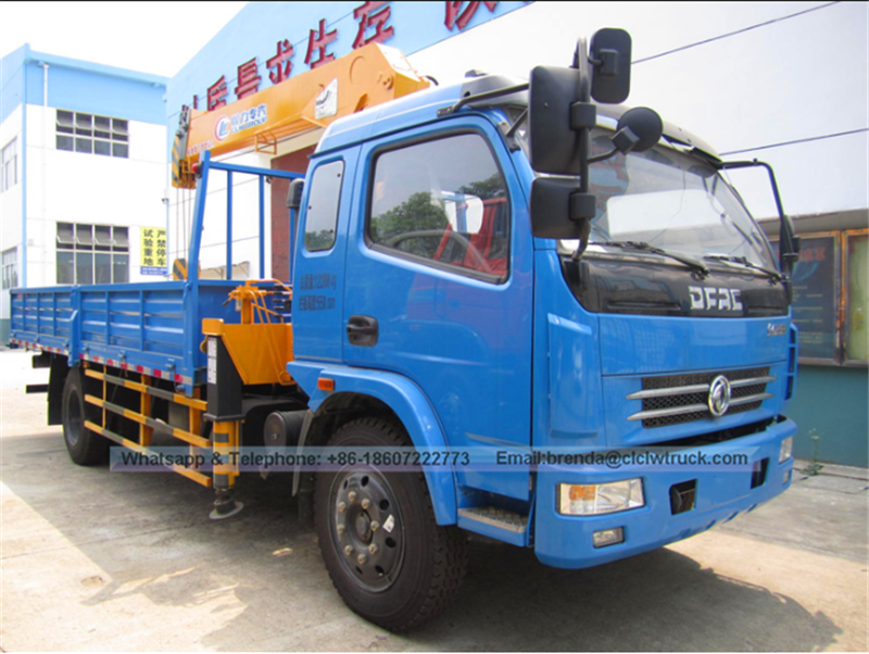 Dongfeng 4000 kgs montado caminhão de XCMG guindaste, China Grua Fabricante