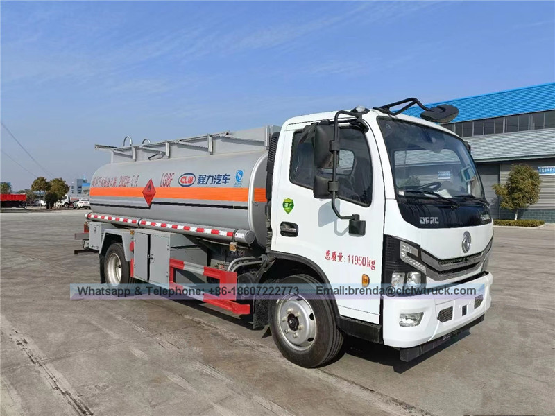 Dongfeng 4X2 6Ton -10Ton oil tanker truck manufacturer china