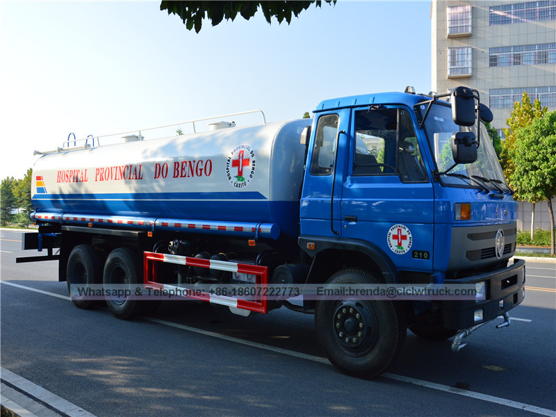 Dongfeng 6x4 20000liter 4400 galão de caminhão de tanque de água