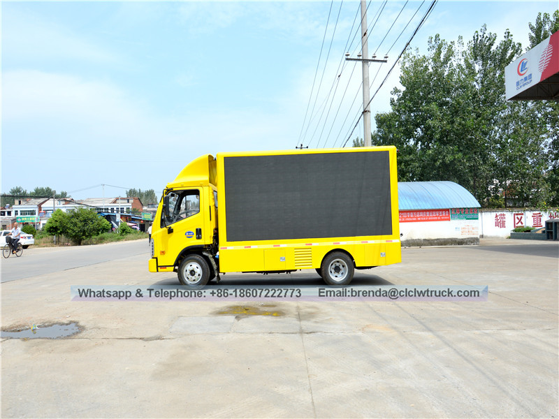 Trak LED Mudah Alih Forland 4x2 dengan skrin P5, P6, P4 untuk dijual