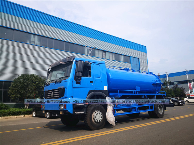 rhd sinotruck howo 10,000liters สูญญากาศ jetting ล้างน้ำเสียการดูดตากสารราคารถบรรทุก