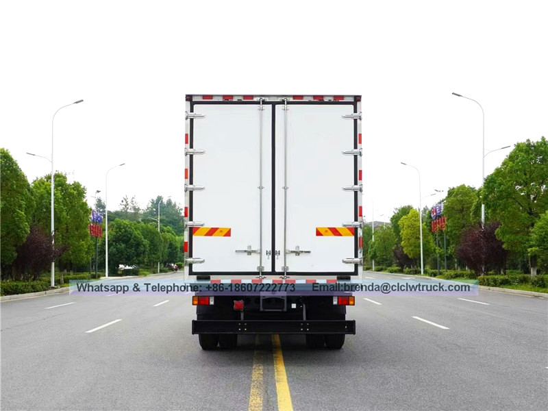 Isuzu冰箱供应商中国,冰箱卡车15吨