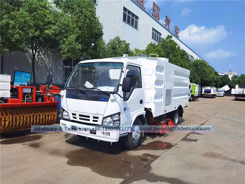 Brande Isuzu 4-5,5 cbm de balayeurs (taux de nettoyage: 96%)