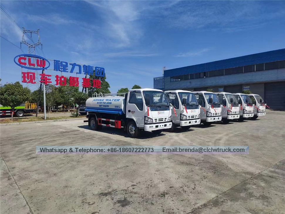 اليابان Isuzu 3000-5000L شاحنة نقل مياه الشرب