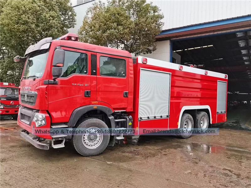 SINOTRUK HOWO 6X4 12000Liter water tank fire truck manufacturer china