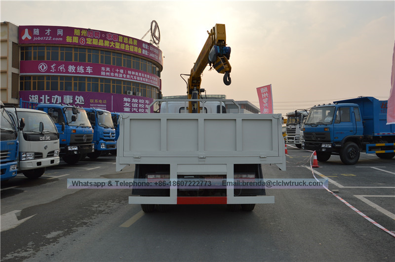 Sinotruk Truck Mounted Crane China Поставщик, 2000 кг.