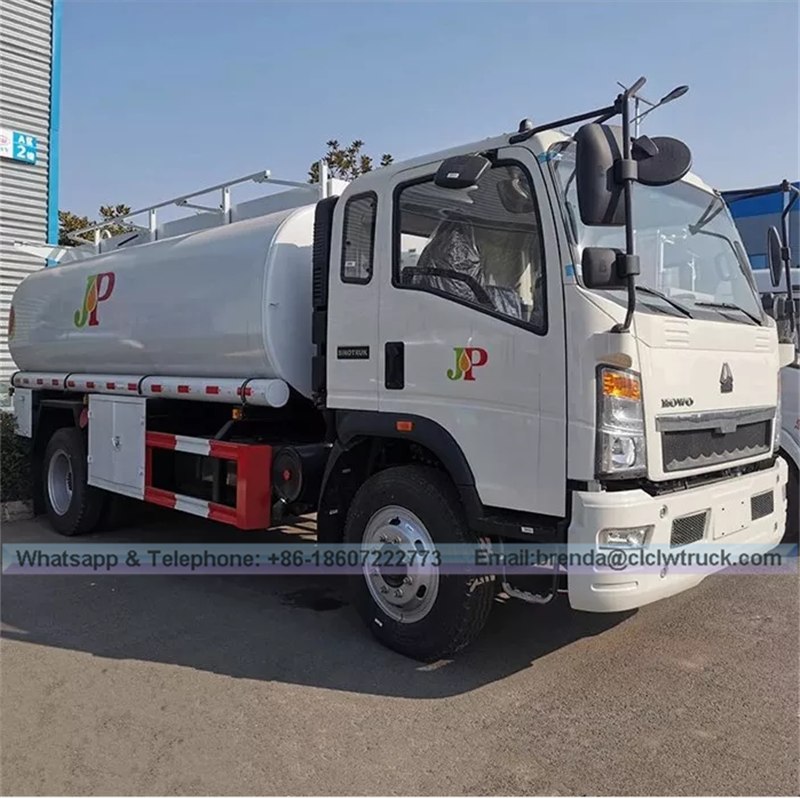 Harga terendah dan berkualiti 10000 liter Howo Fuel Oil Tanker Truck dengan Dispenser Bahan Api Dijual