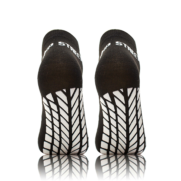 Fornitore all'ingrosso di calzini da salto per trampolino cinese