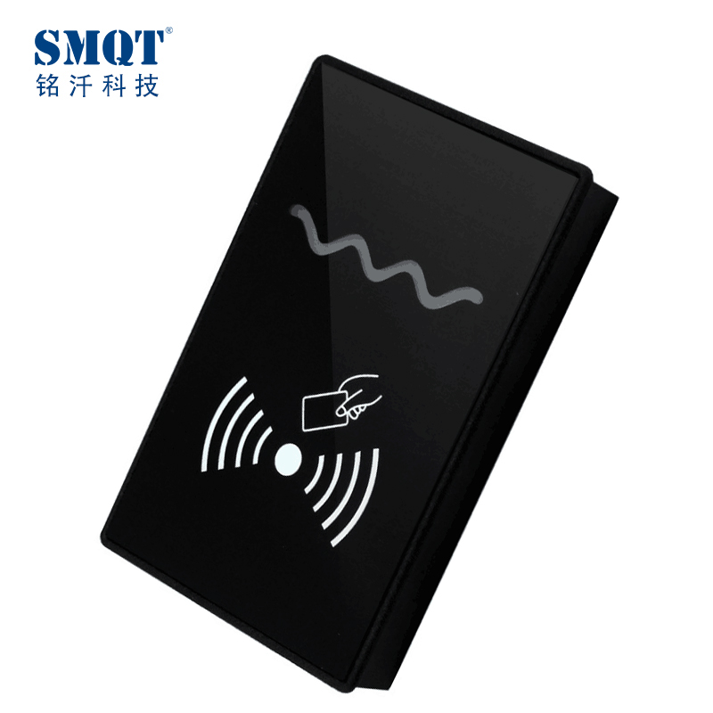 La coquille en plastique de SMQT imperméabilisent le lecteur de contrôle d'accès de porte du format WG IP66 6 fils