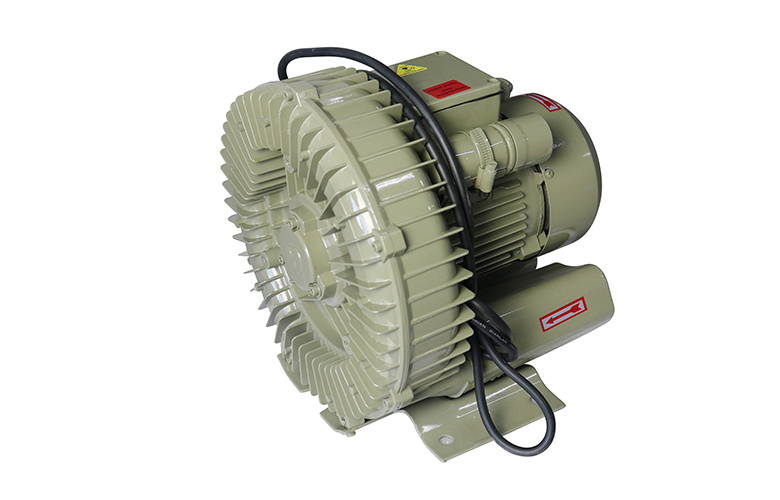 Vacuum pump