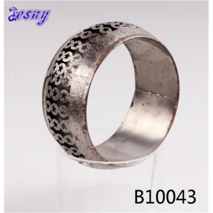 2014 china cheap and high quality zinc alloy bracelet B10043