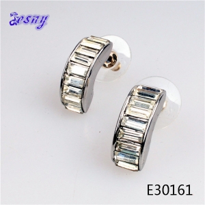 Crystal elements rhinestone cheap moon earrings E30161