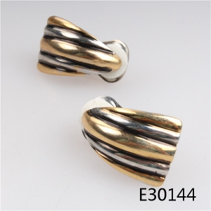 Design gold tops tunnels famous brand earrings designs E30144