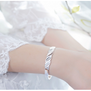 High Quality Sterling Silver Bracelet for Woman Curtain Bracelet Manufacturer