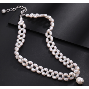 Low Price and MOQ Supplier Artificial Pearl Necklace with Pearl Pendant for Woman