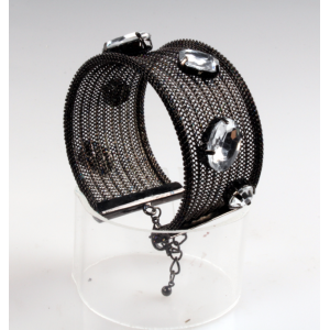 Wholesale Customized Wide Accessories Bracelet for Women Jewelry Companies