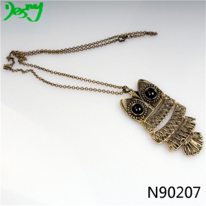 antique gold long chain owl pendant costume necklace N90207