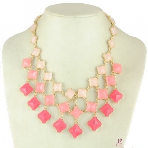 الراتنج الأحجار الكريمة الملونة الأسلاك الملتوية قلادة ZN008