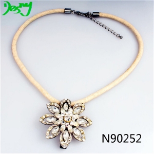 leather rope crystal sex flower charmed necklace N90252