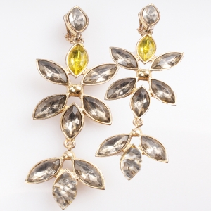long drop austrian crystal flower shaped earrings E30011