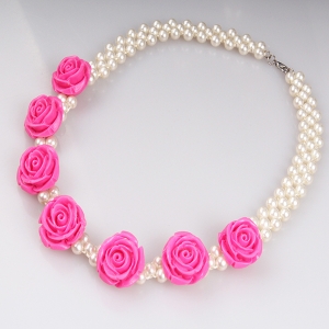 rainbow colored plastic acrylic artificial hawaiian flower necklace N90154