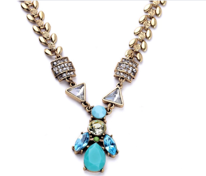 Blue Shinny Crystal Classical Necklace Modern Pendant Necklace for Wemen /Grils